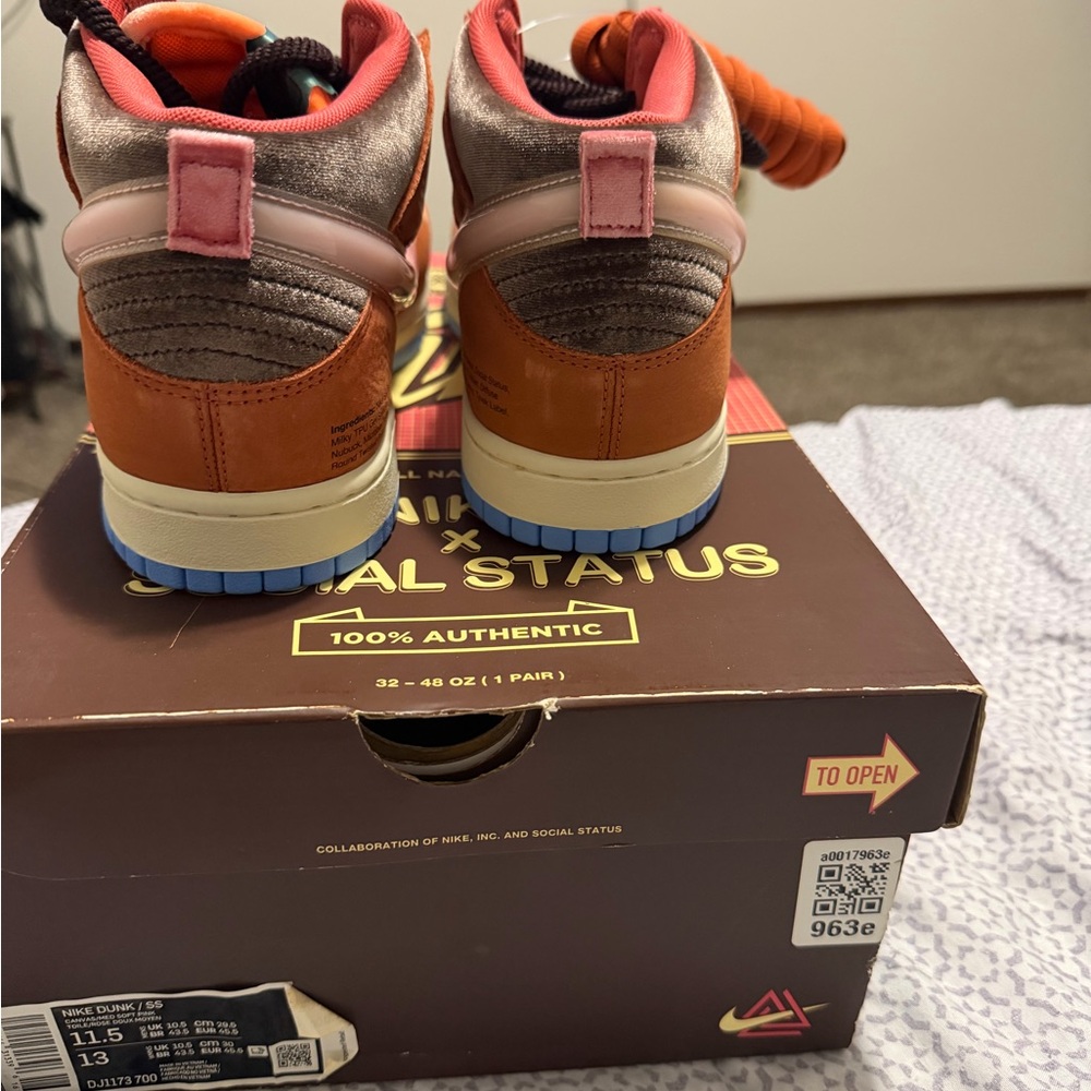 Nike x Social Status Brown and Cream Sneakers - Picture 4 of 5